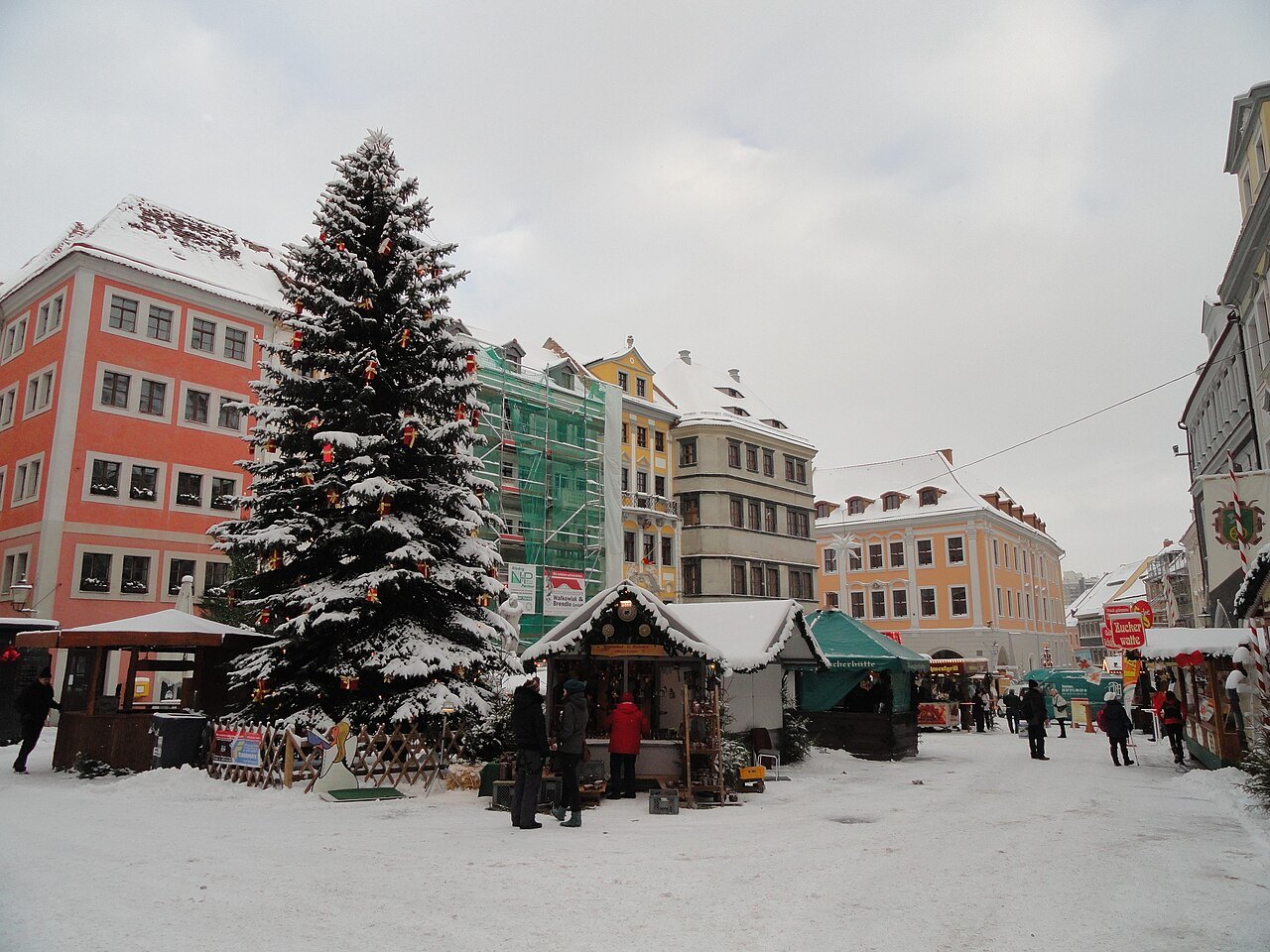 Vánoční trhy Zhořelec 2026: Christkindelmarkt 4.–20. 12. a most do Zgorzelce